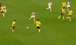 kaiyun-【德超杯】莱万双响 穆勒破门 拜仁3比1胜多特夺冠