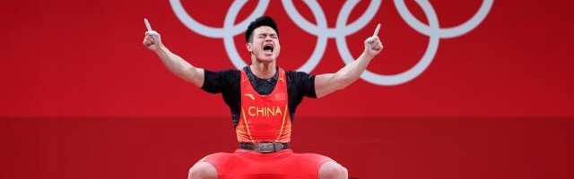 kaiyun-国手摘取七金创新高 塔拉哈德泽无愧“第一大力士”