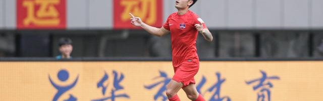 开云官方-陈哲超世界波弑杀旧主 中超首球助梅州夺首胜