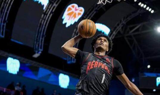 开云官网-放弃哈登 拒绝报价！何方神圣让火箭如此死心塌地？