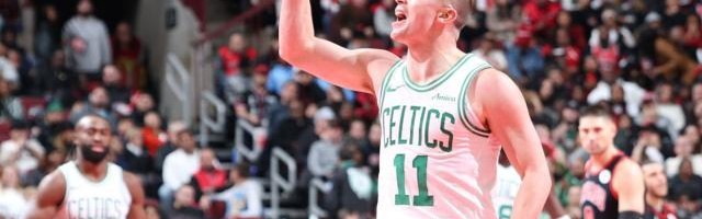 开云下载-剑指最佳第六人！绿军26岁新星蹿升：为双探花减压