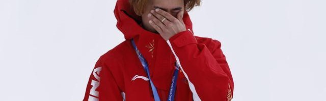 新华社评苏翊鸣首金：它是鼓舞队伍士气和点燃公众激情的起点